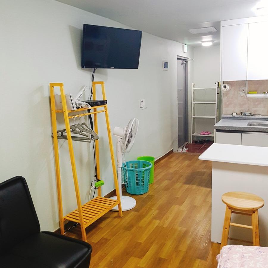 Rumi House Busan Bagian luar foto