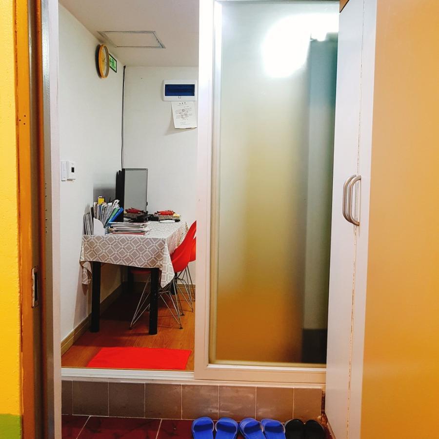 Rumi House Busan Bagian luar foto